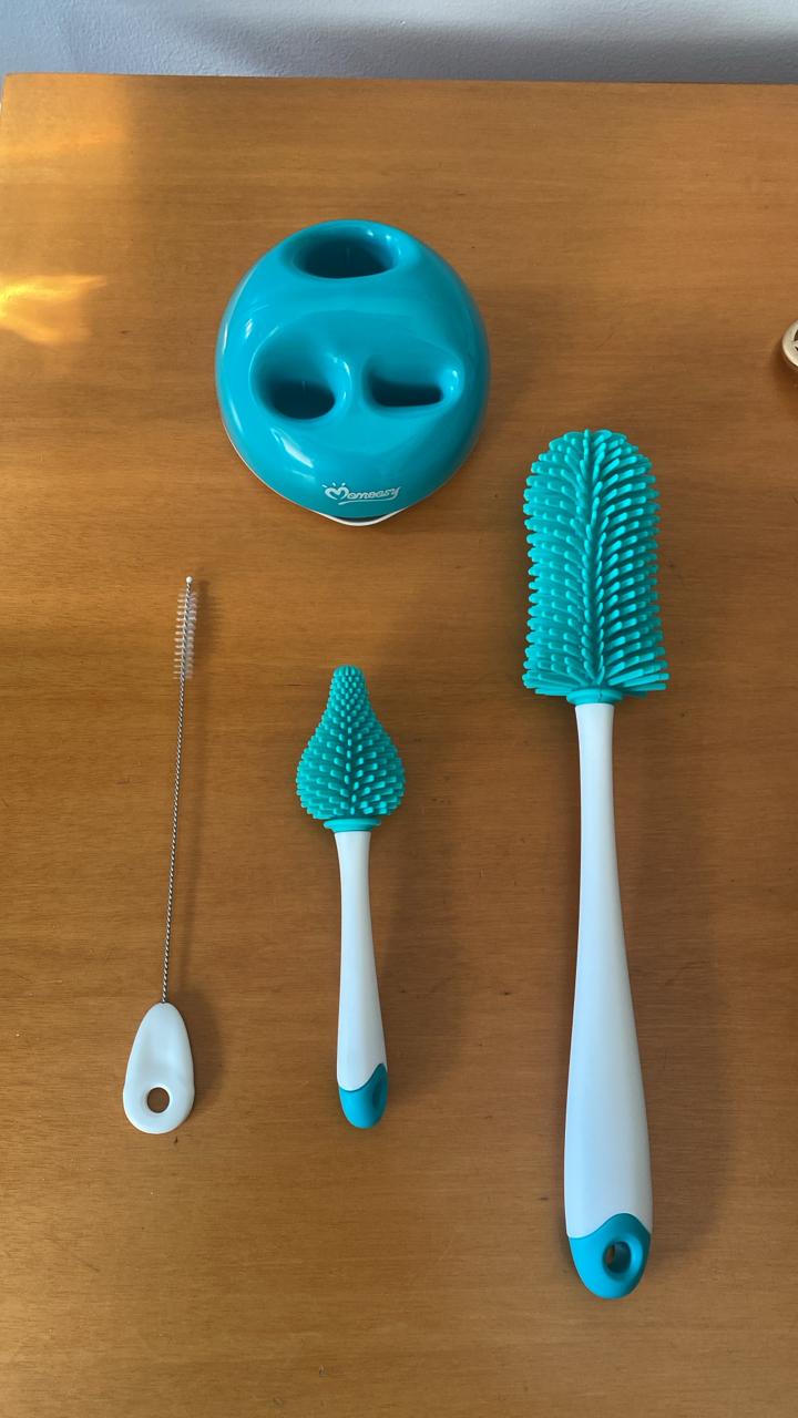 cleaning brush